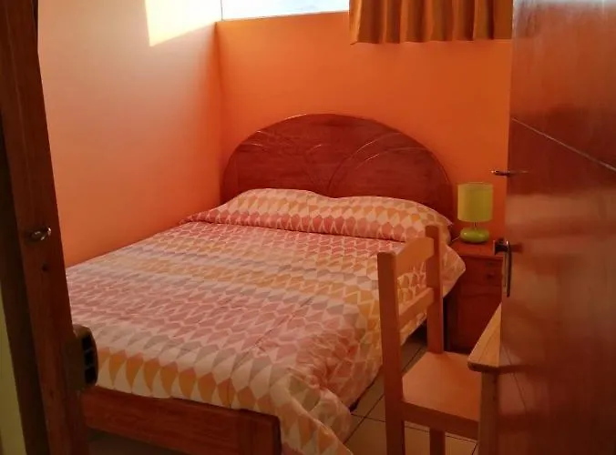 Hostel Paz *